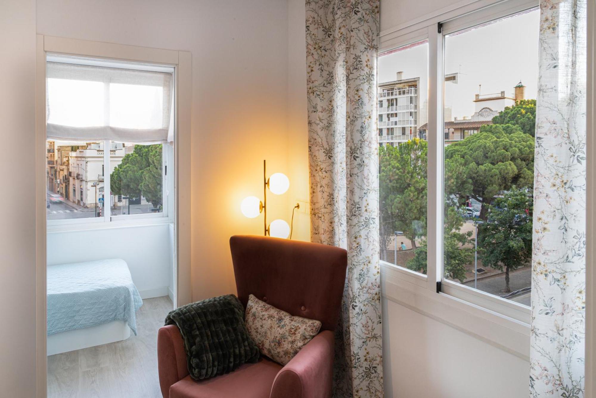 Apartamento Figueres Plaza Cataluna Екстер'єр фото
